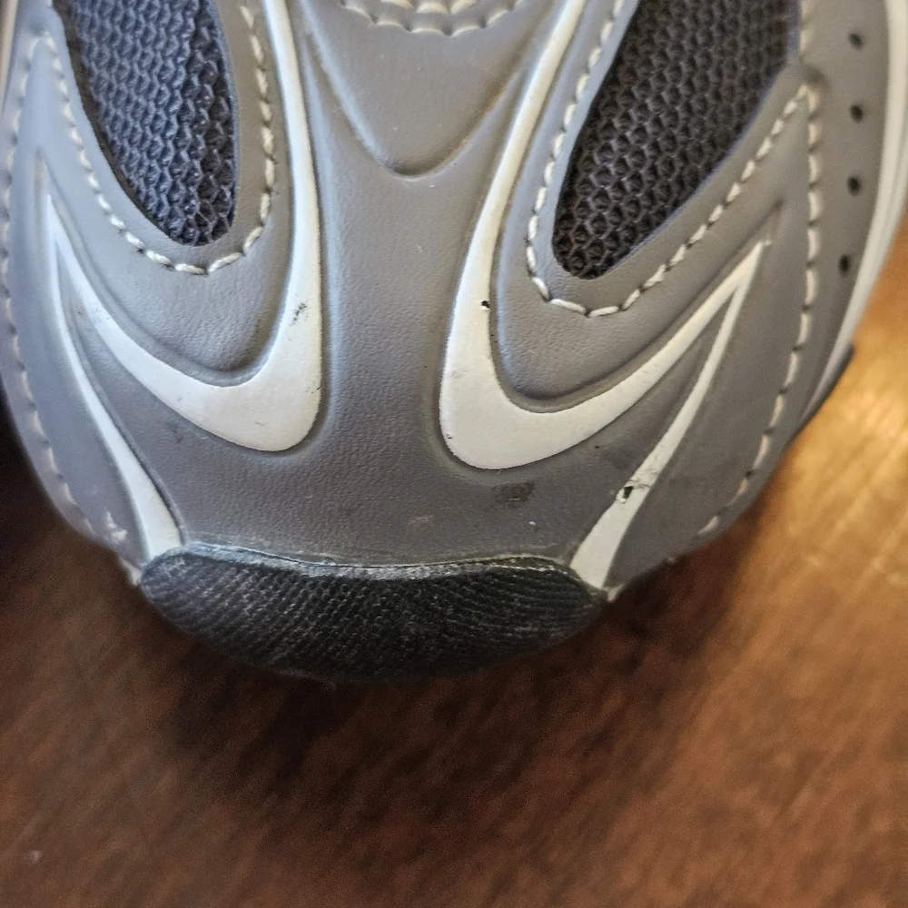 EUC SHIMANO SH-R087G Men’s Road Cycling Shoes Grey Size 44